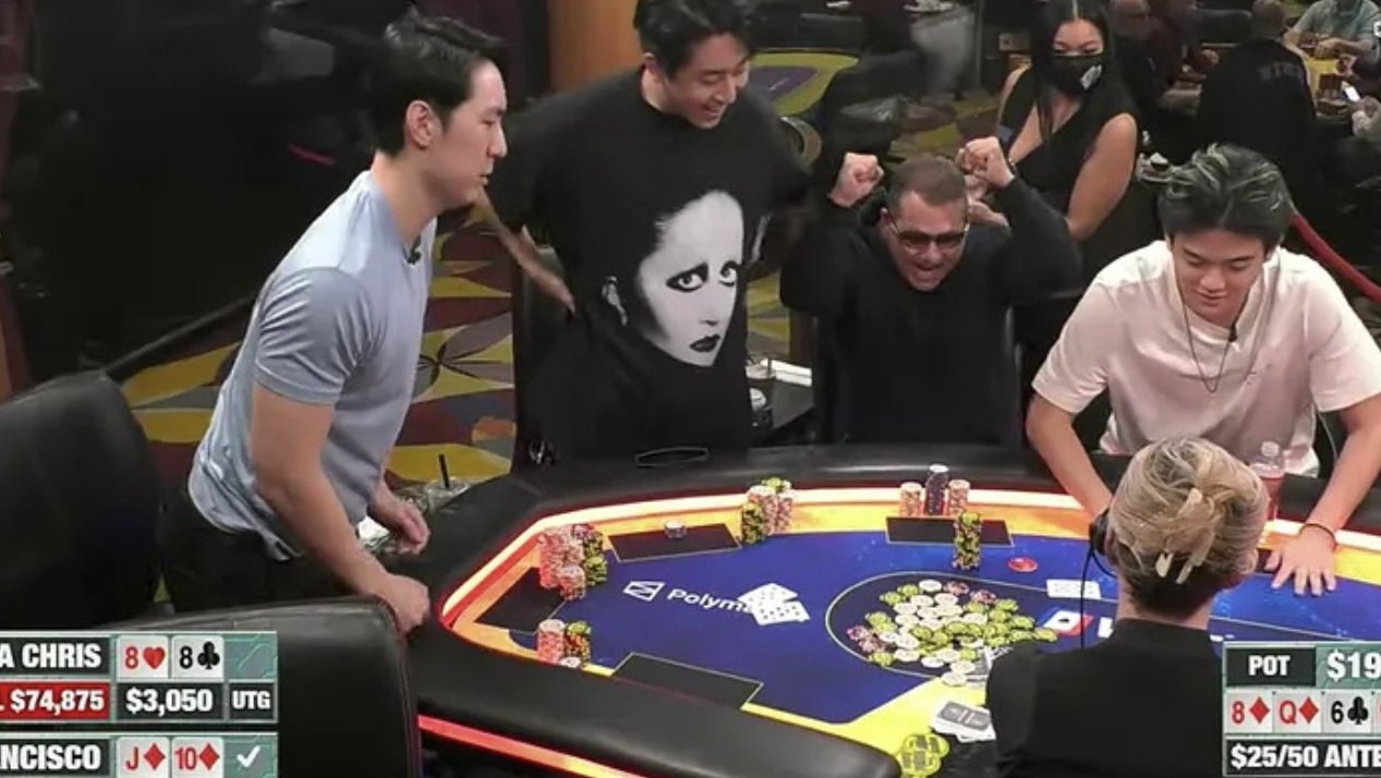 Καρέ vs Straight Flush σε μία από τις πιο σκληρές παρτίδες της χρονιάς